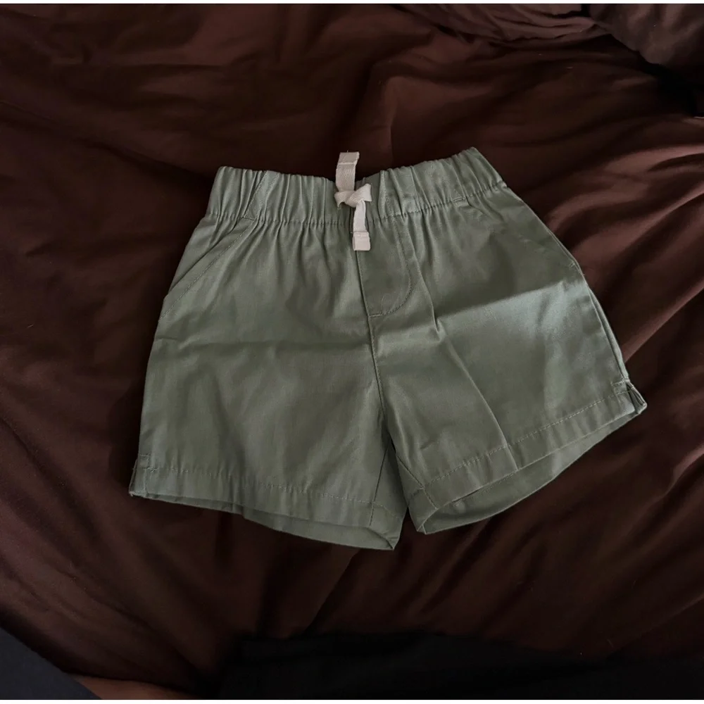 CARTERS baby boy shorts